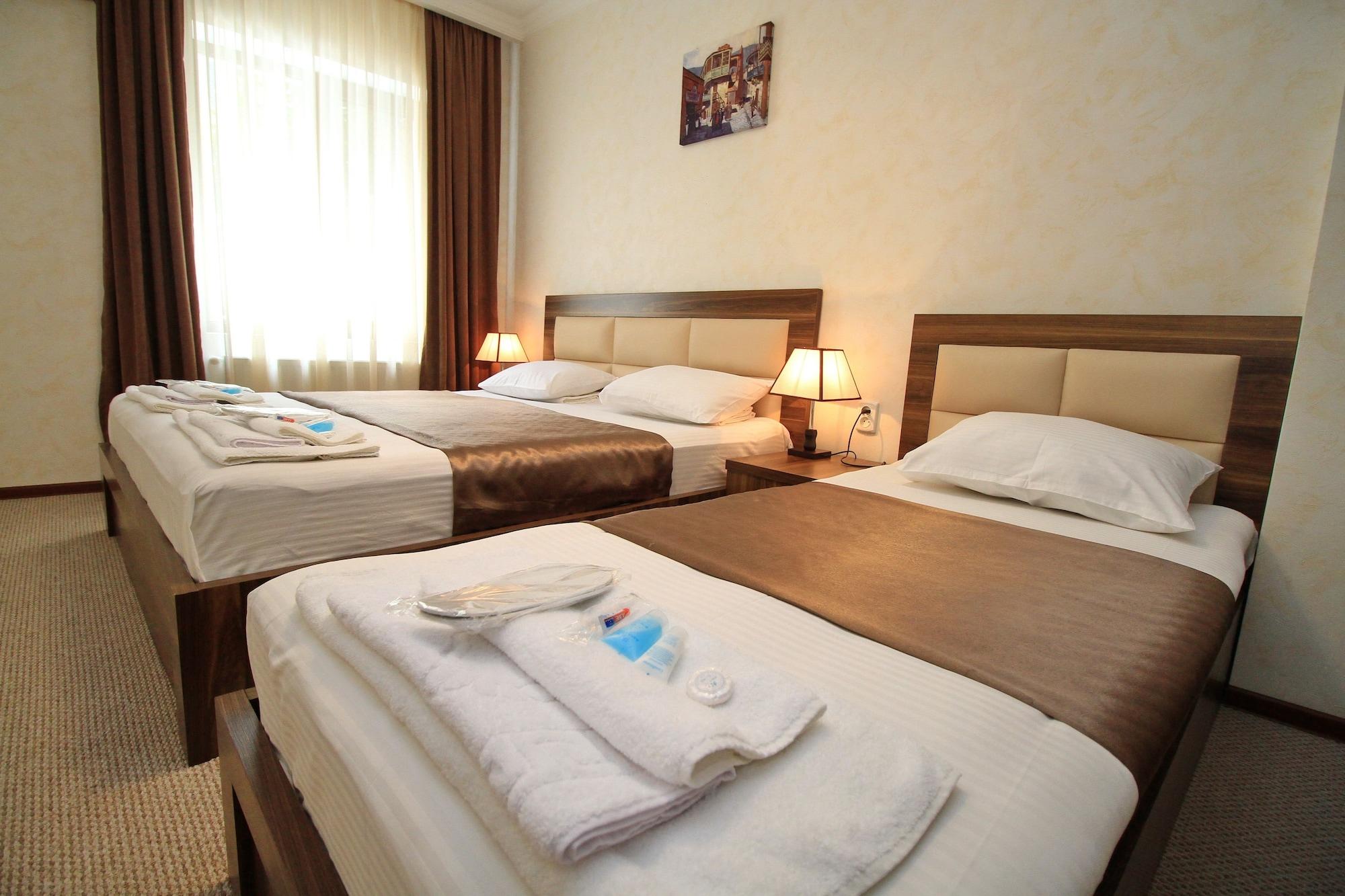 Tiflis House Hotel ภายนอก รูปภาพ