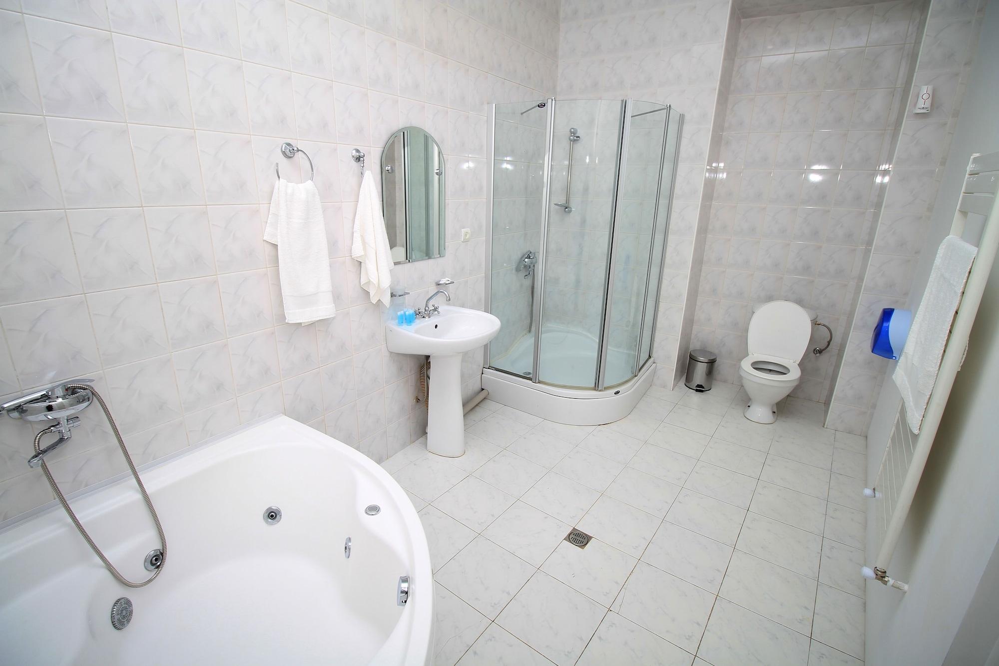 Tiflis House Hotel ภายนอก รูปภาพ