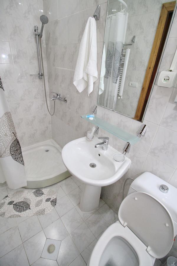 Tiflis House Hotel ภายนอก รูปภาพ