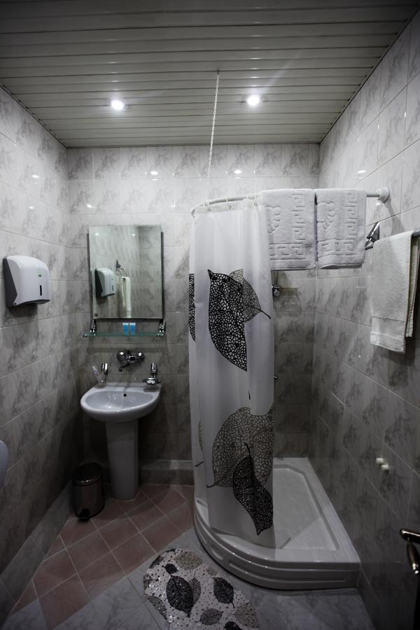 Tiflis House Hotel ภายนอก รูปภาพ