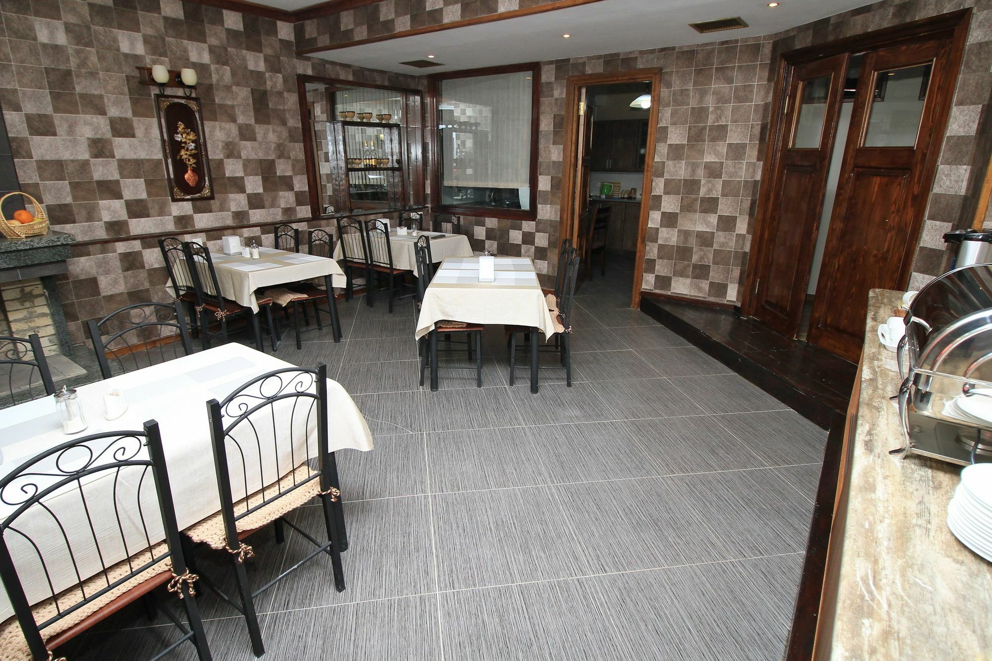 Tiflis House Hotel ภายนอก รูปภาพ